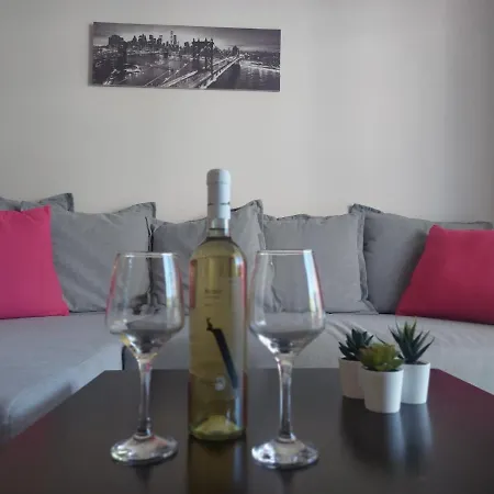 Apartment 1st Floor 1st Class Pool View Apt. Paphos